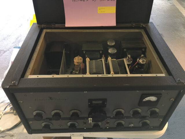 Johnson Viking 1 transmitter open top at MIT flea.agr